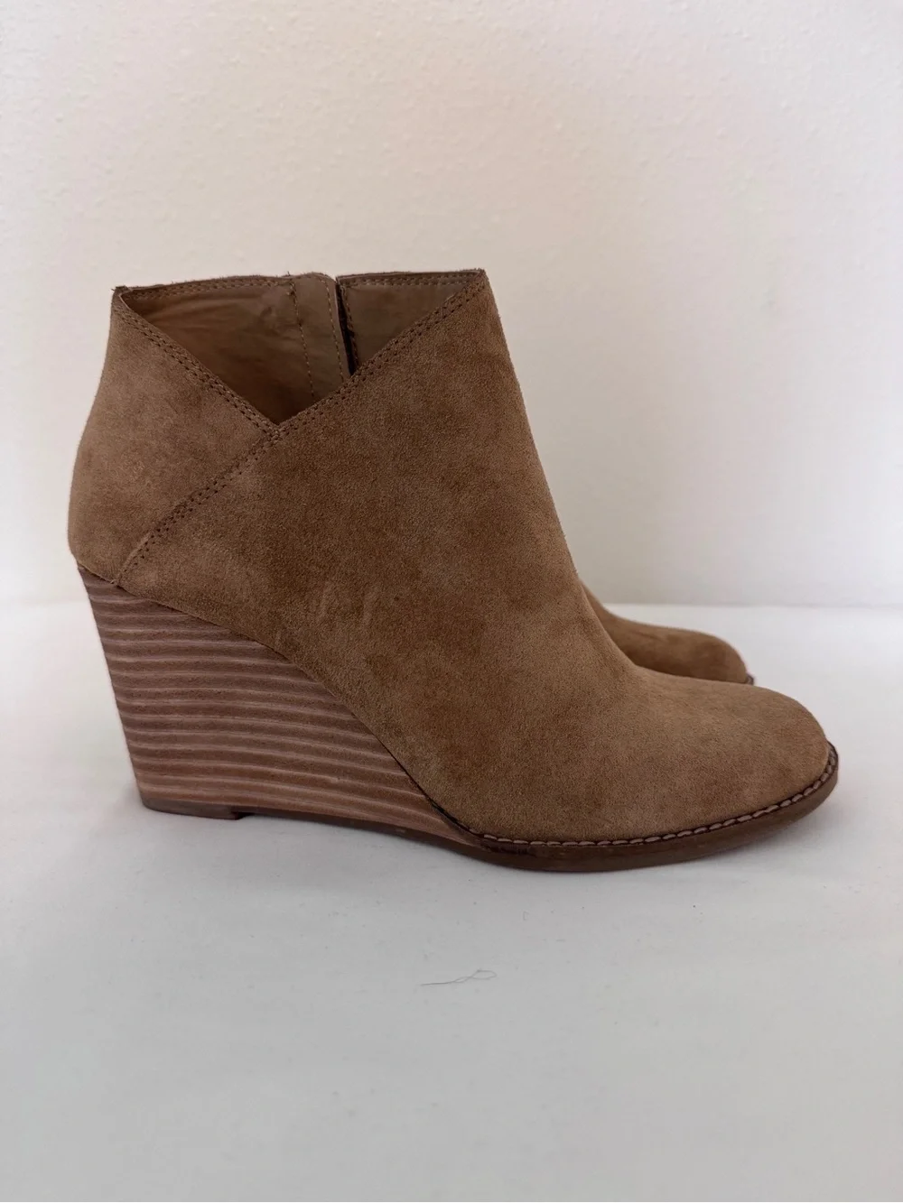Lucky Brand Tan Suede Wedge Ankle Boots